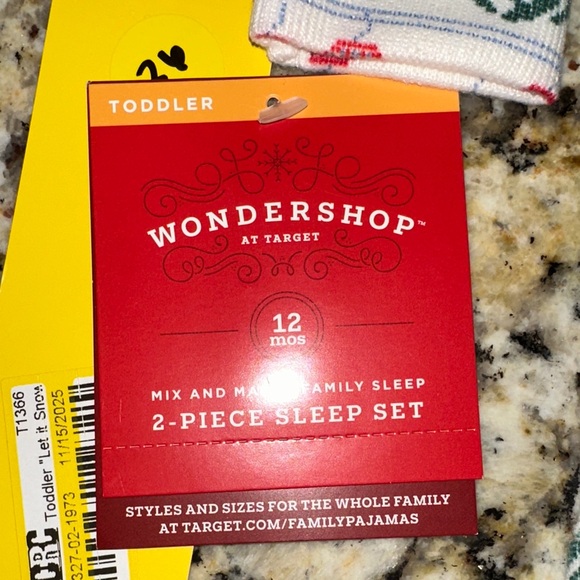 Wondershop Kids Pajama Set - Festive Red and Green - Picture 2 of 4